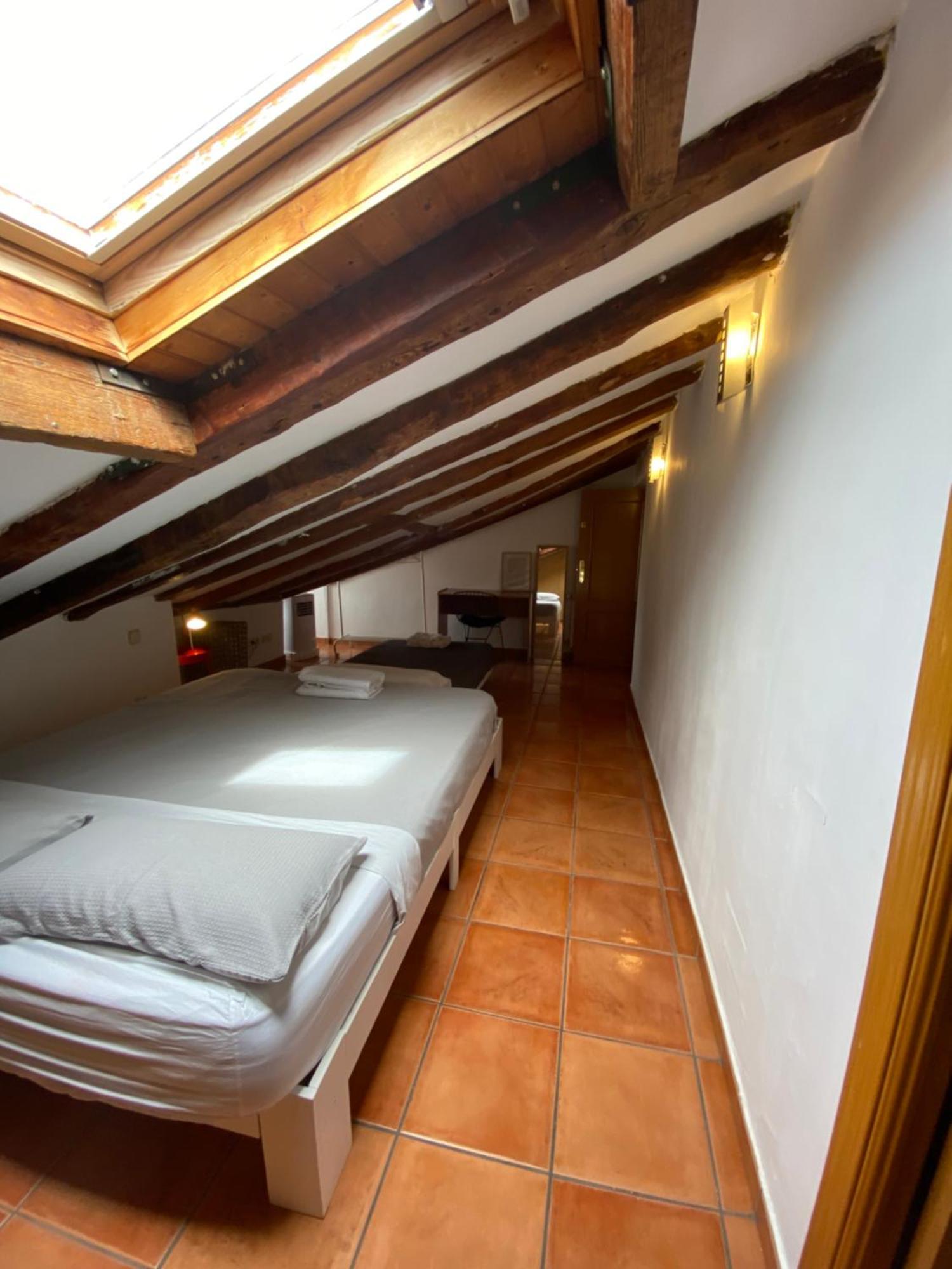 Arenal Guest House Madrid Luaran gambar